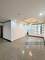 cho thuê cc giai việt 2pn 2wc 115m. nhà trống ở ngay. có trung tâm thương mại đầy đủ tiện ích p5 q8