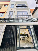 chính chủ bán nhà sổ hồng riêng 65m2 đường trần não - quận 2, giá 2tỷ830, gần công viên cầu sài gòn