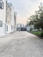 đất thạnh xuân 18 xác gv giá chỉ 50 triệu 1m 2
5x22 , 6x 12 , 4.8x 21 , đường trước nhà 7 m