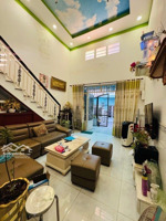 nhà đẹp 2 tầng. hẻm trước nhà 4m. thông lạc long quân, bàu cát