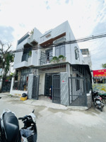 nhà góc 2 mặt tiền ngay hà huy giáp vô 50m full nội thất