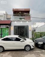 Nhà lầu rộng 110,5m2 - Đậu ô tô trong nhà - Khu Dân Cư 3A gần chợ An Bình