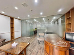 cho thuê văn phòng full mặt kính view thoáng diện tích : 120m2 giá thuê : 17 triệu tại trung văn