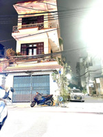 chính chủ bán nhà 4t mặt phố phú diễn, sổ đỏ 50m2 mt 4m, lô góc 3 mặt thoáng, kd tốt, giá 22.5tỷ