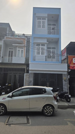 bán nhà mặt tiền 3 tầng 70m2, sát đình phong phú, phù hợp kinh doanh. giá chỉ 8tỷ