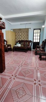 bán nhà mặt phố hạ yên quyết - kinh doanh sẵn dòng tiền - khu vực hiếm nhà bán