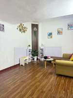 nhà mới đón tết dân xây ,đẹp long lanh ,tặng full nội thất ,về ở ngay .sổ đỏ riêng đẹp cc