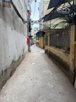 hot! khương trung, 2 thoáng, ngõ ba gác rộng, nhà dân xây khung cột. 30mx4t. chỉ 6,7 tỷ