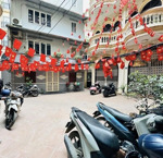 bán nhà phố lò đúc-q.hbt- lô góc thoáng -ô đỗ cửa-vài bước ra phố 32m2-4 tầng-
mt 5.2m-9.97tỷ tl