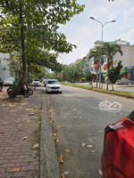 cho thuê gấp nhà phố dt : 5m x 20m, tầng hầm trệt 3 lầu gần metro an phú quận 2