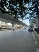 trường chinh thanh xuân. nhà vị trí đẹp. cách 1 nhà ra phố, sổ đẹp, gần bv bạch mai, vf3 vào nhà.