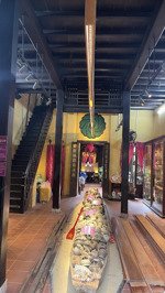 cho thuê nhà cổ đặc biệt 2 tầng - view sân thượng đẹp. trung tâm phố cổ hội an