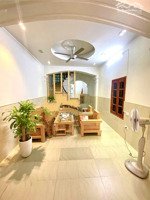 nhà mai dịch - 5 tầng - ô tô - 9 tỷ hơn