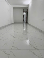 bán nhà mặt ngõ 923 trần hưng đạo - vân giang - phường hoa lư đường rộng 12m vỉa hè 2 bên