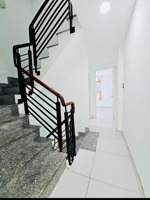 hẻm ô tô thông lê trọng tấn - 4 tầng (5pn) - cạnh đh công thương, spa, chdv, vp - hơn 6t xíu