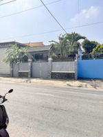 bán đất 2 mặt tiền hoàng phan thái- bình chánh dt 300m2 12x26m.cách ql 1a 1.5km nhỉnh 12 tỷ. tl