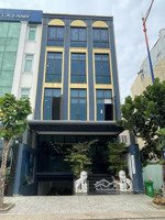 bán tòa nhà siêu vị trí nguyễn đình chiểu - q1 -(6.5x22) - hầm 5 tầng - hđt 200tr/th - bán 43 tỷ