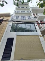 chính chủ cho thuê nhà nguyễn thị thập dt90m2 x 7t, có thang máy, lh 