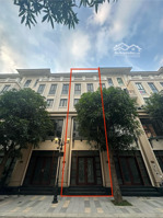 duy nhất 1 căn thời đại full nội thất hiếm hoi còn sót lại giá hơn 9 tỷ