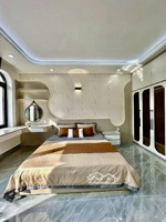 nhà mới xây tặng nội thất cao cấp