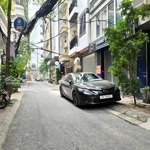 bán nhà đẹp đường đê la thành- ô tô tránh đỗ ngày đêm - 3 thoáng -dt:56m -5 tầng -mt4m-giá :19.5 tỷ