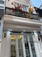 bán nhà cầu giấy, ô tô qua nhà. dt 38m2 x 7 tầng thang máy, nhà siêu đẹp, giá 13,8 tỷ