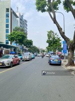 bán nhà quận3 trần quốc thảo - lý chính thắng, 43m2 3pn 4wc, full nội thất mới - 6.49 tỷ