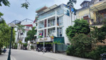 đẳng cấp số 1 mặt phố quảng an rộng 680m2 mặt tiền 20m view hồ, tòa 5 tầng aparment + restaurant