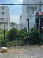 đất mặt tiền khu phong phú 5 đối diện bến xe q8