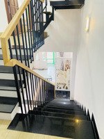 bán nhà dương trí trạch ngay trung tâm khu phố du lịch chỉ vài phút ra biển - chủ thiện chí bán