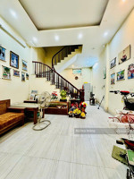 nhỉnh 10 tỷ - 43m2 x 4 ngủ - dân xây - ngõ thông - nở hậu - 3 gác qua cửa - ngã tư sở - thanh xuân