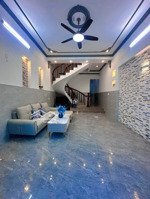 bán nhà mặt tiền 2 tầng đồng trí 3 nhà đẹp kiên cố gần đại học sư phạm đà nẵng