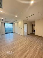 hot căn 2pn 74m2 sky forest view đảo tầng 20 giá 5.80 tỷ bao phí. lh 