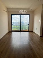 cho thuê căn hộ viva plaza 2 phòng ngủ có rèm, 60m2, 8.5tr/tháng. liên hệ 