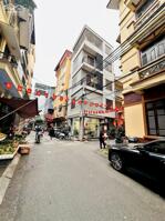 Bán nhà Trích Sài, Tây Hồ. Ô tô tránh, Kinh Doanh Vp hoặc để Ở. Nhà đẹp 5 tầng, Mt 6.3m