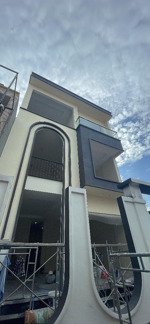 bán nhà khu thảo điền. ngang lớn 7.3m