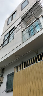 chỉ 2.4 tỷ nhà 3 tầng linh chiểu, hẻm sát mặt tiền, cách đường 13 chỉ 80m