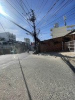 ngã ba mặt tiền ngô đến giao đường 2/4 sát tháp bà ponagar đi ra biển trần phú : 500m giá: 12,6 tỷ