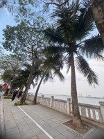 chính chủ cần bán mảnh đất ô tô đỗ cửa, gần phố, sát hồ. 82m², giá 16.8 tỷ