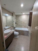 bán cc urban hill,view nội khu mỹ phước, 78m-2pn-2wc-ô xe hầm, giá cực tốt. xem nhà 24/7.