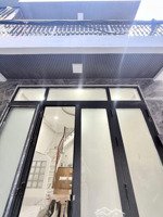 bán nhà hoàng diệu quận 4 - 3 tầng - bề ngang 4m - 20m2 - chỉ 2 tỷ nhỉnh - nhà mới ở ngay