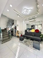 chỉ 5,55ỷ-nhà đẹp 5 tầng- 3 phòng ngủ-khu vip phan xích long-phường 8- phú nhuận.