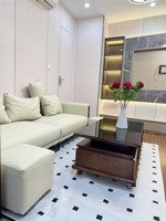 chính chủ cần bán căn hộ 2 ngủ 2wc full nội thất kđt mới trung hòa nhân chính 