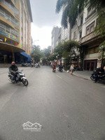 mặt phố trần quốc vượng -130m -tòa nhà 9 tầng - 1 hầm - mặt tiền hoa hậu - dòng tiền khủng/tháng