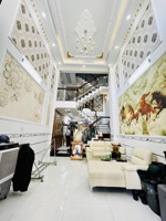 đường xe hơi 8m thông - nhà đúc 5 tầng - dt: 4x15 - cạnh đầm sen, chỉ 7ty xíu + vị trí: khúc