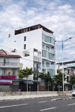 cần ra gấp trước tết, toà khách sạn mặt tiền đường nguyễn tất thành ( 40 phòng chỉ có 19 tỷ )