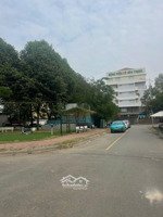 q2, 110m2 (5x22m), công viên bv lê văn thịnh, khu phân lô đường ô tô chạy vòng 11,1 tỷ