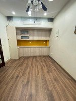 cho thuê nhà khu trung kính - cầu giấy, 65m x 4 tầng, khu dân trí cao, giá 18tr/tháng