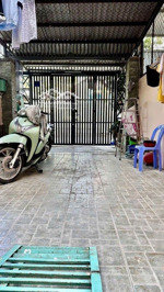 bán nhà dt 100m2- xã bà điểm, gần chợ đầu mối hóc môn- hẻm xe tải dt 4m x 25m trệt, lầu, giá 4.5 tỷ