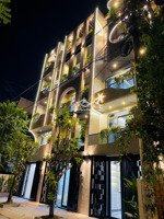 nhà phố 4.3m x 15m 4.5 tầng có thang máy mặt tiền đường thạnh lộc 37 ngay ngã tư ga